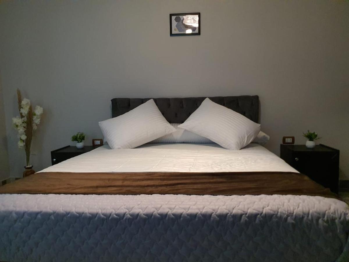 Youvala Serviced Apartment Giza Bagian luar foto