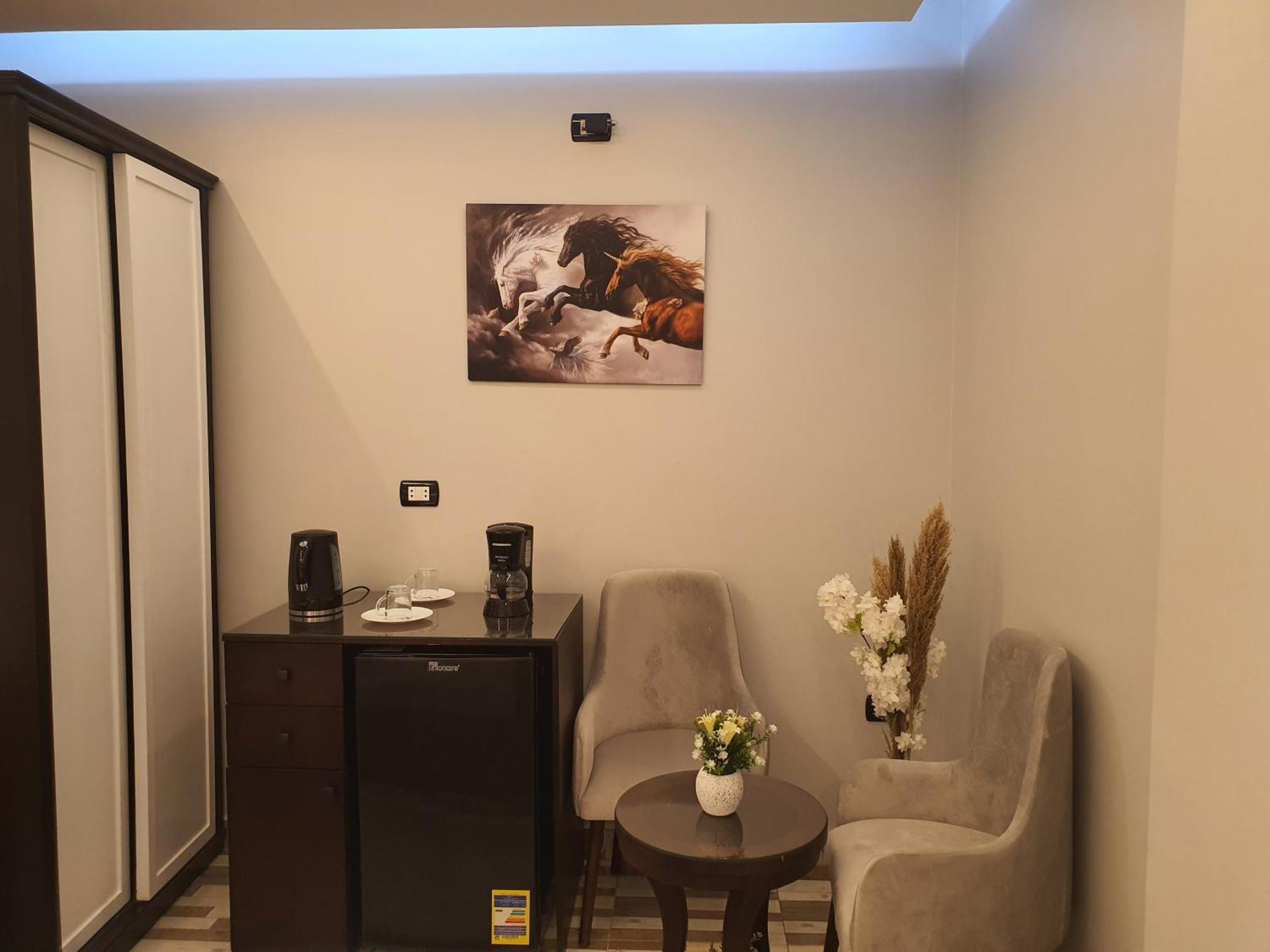 Youvala Serviced Apartment Giza Bagian luar foto