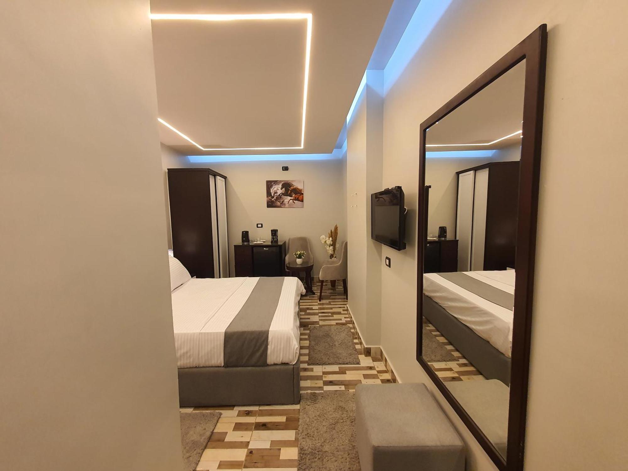 Youvala Serviced Apartment Giza Bagian luar foto